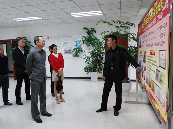 君和环保党支部书记张勇介绍了公司党建工作.jpg